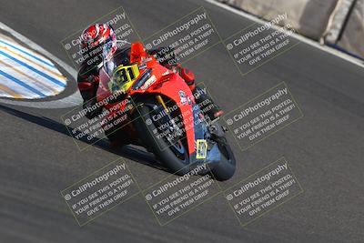 media/Oct-12-2025-CRA (Sun) [[e621380112]]/Races/Race 11/